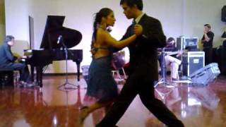 Mendoza2x4.com.ar / Tango en Vendimia 30-01-10 / Colectivo Tango / Paola y Sebastián