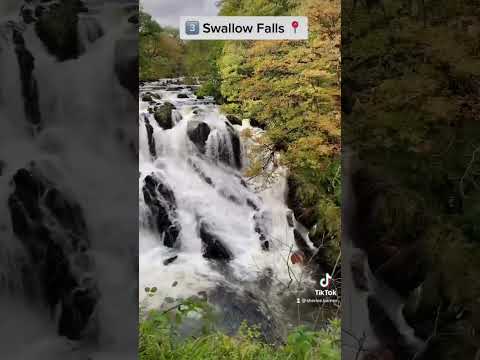 Snowdonia Hotspots 🏴󠁧󠁢󠁷󠁬󠁳󠁿 #visitwales #snowdonia  #travel #travelcouple #waterfall