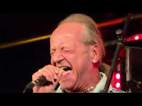 AC/DC - Bad Boy Boogies - byJoe Ziegler - 29 Nov 2025 - Dormero Hotel