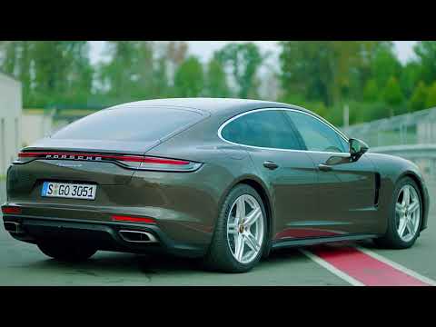 2021 Panamera 4S e-Hybrid Review - Electrifying!