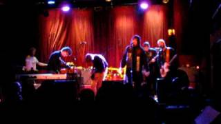 The Soundtrack of our Lives - Keep the Line Movin'