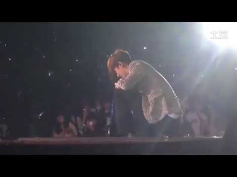 [HD] 140602 Close Up Fancam EXO Tao Fall on Stage at The Lost Planet in Hong Kong