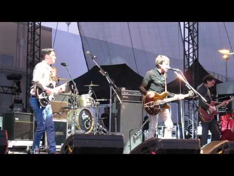 Miles Kane - Looking out my window @ Ejekt 2012 Athens Greece