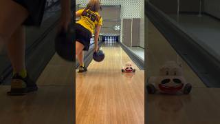 ちょっと下アングル、バックアップ投法【bowling】