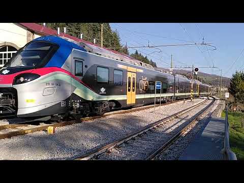 Trasporto Ferroviario Toscano "Pop" ETR 104 104 a Pratovecchio-Stia: 22/03/2023.