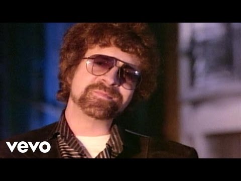 Electric Light Orchestra - Calling America (Official Video)