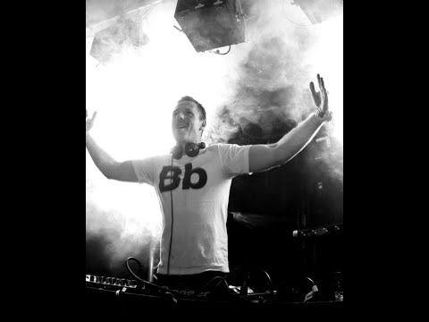 Factor B vs. The Thrillseekers - Into The Last Light (Factor B Mashup)