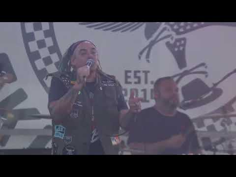 The Suicide Machines performing Hey with Hornaggedon at the 2023 Supernova Ska Festival