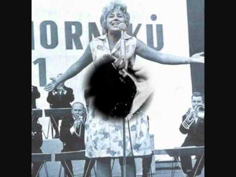 Vlasta Průchová - Nedělní vláček