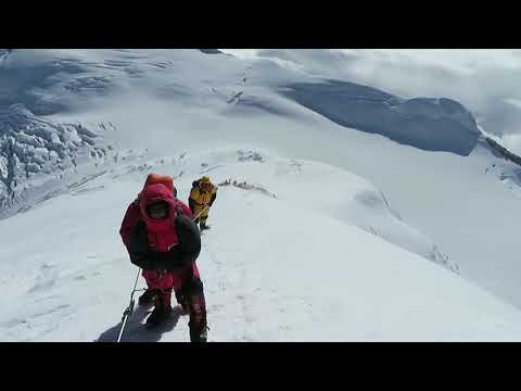 Dhaulagiri move from camp 2 to camp 3 around 22,000ft