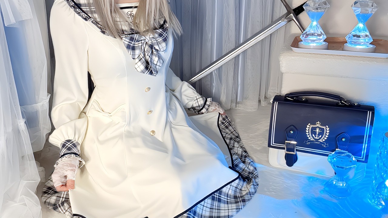 男の娘が可愛い白いセーラーで耳かき♪/EarCleaning/whisper/EarBlowing/Tapping/Japanese