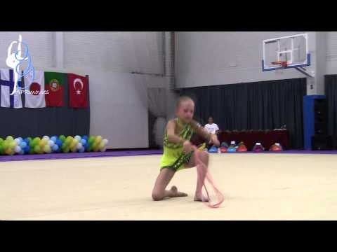 Roosa Raulahti - Jyvaskylan Voimistelijat-79' ry (FIN) - Rope - Hopes 2004 A - Summer Stars 2014