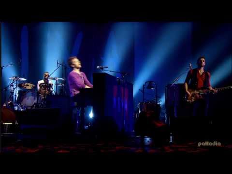 Coldplay Live from Japan (HD) - The Scientist