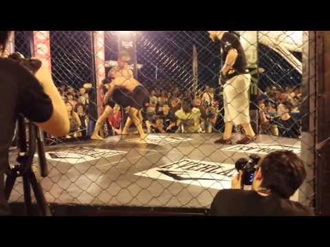 Henry (IMPACT MMA SINGAPORE) vs JTP (Evolve)  (Ultimate Beatdown 12)