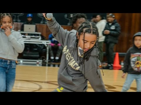KkingCee Preforming “The Only Goat” At The Kreamz Basketball Game In NYC