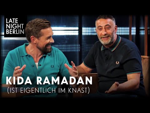 Kida Ramadan visits the LNB studio during her prison sentence | Surprise guest | Late Night Berlin
