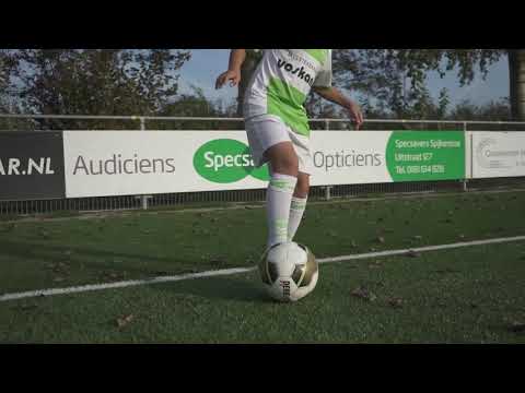 vv Spijkenisse Buitenkant tik onderkant voet terughalen