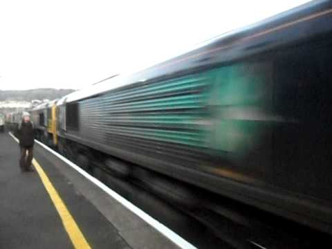 Freightliner Class 66's No's: 66523,66524,66542,66420 @ Bath Spa Working 0Y12 On The 28-01-2012.