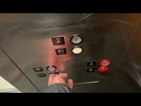 MontgomeryKONE Hydraulic Elevator at KOHLS at Westgate Shopping Center - Fairview Park OH