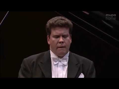 Денис  Мацуев исполняет Сонату №17 "Буря" Бетховена. (3 часть)
