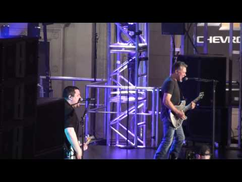 Van Halen - Eruption/You Really Got Me @ JKL, March 30, 2015