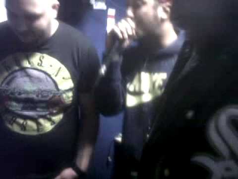 loopz goin in spooky bizzle b2b Jay walk radio madness icecoldfm1