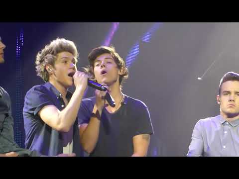 One Direction, She's Not Afraid Live ,Take Me Home Tour, Front Row