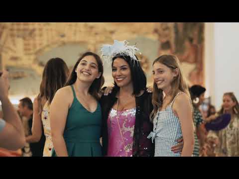 Pasarela. AGATHA RUIZ DE LA PRADA AFW/19