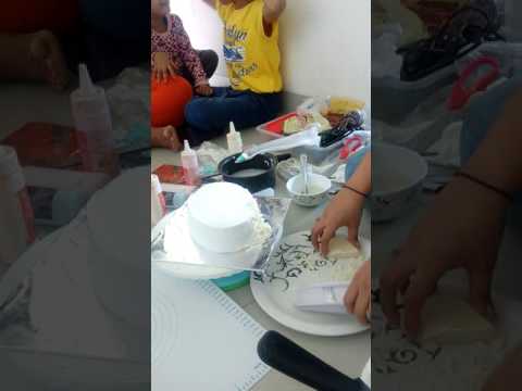 Cake class woodsville 14