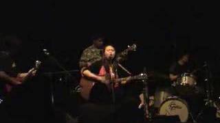 Mia Palencia - Chocolate (live)
