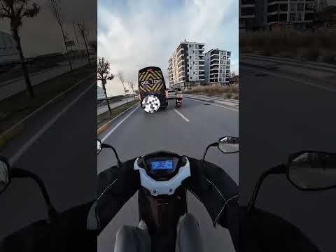 OLAYI ABARTAN ADAM #fypシ #automobile #viral #motovlog #comedy #smartphone #biker #komedi #keşfet