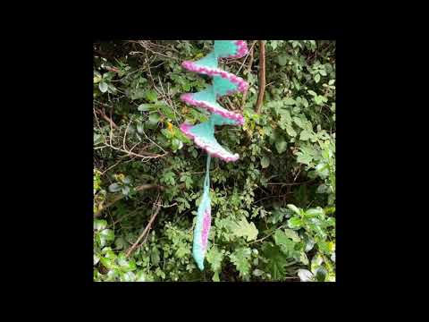 SNEAK PEEK - Frilly Wind Spinner