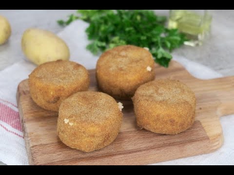 Potato and cheese croquettes: fried or oven baked, you have to try this recipe!