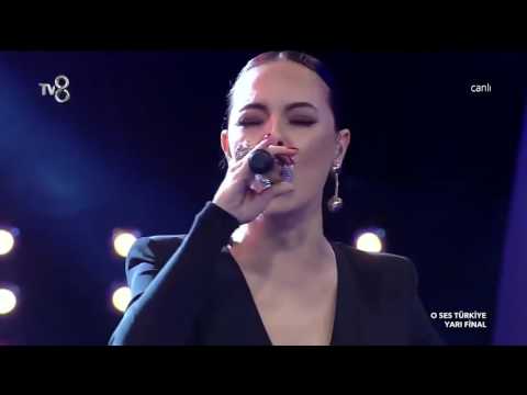 Ebru Gündeş & Elnur Hüseynov; Ay qız