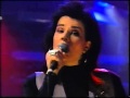 Kaija Koo - Tuulten viemää (live)