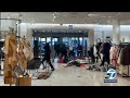 Shocking Mob Style Smash And Grab Robbery At Nordstrom Caught On Camera