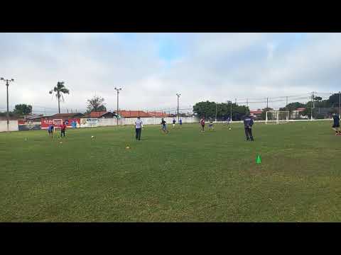 um bom profissional  Dirceu dá academia gol de placa