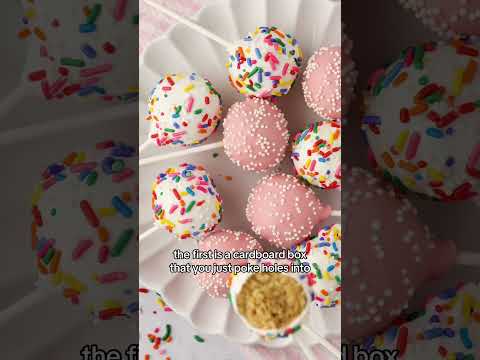 Copycat Starbucks Cake Pops! #baking #blogger #recipe #cakepops