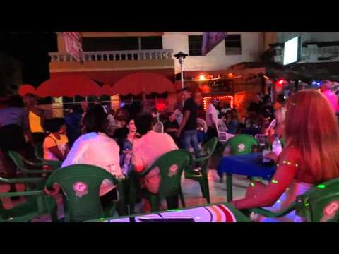 Boca Chica 2012 / La Criolla Bar / Av. Duarte / DomRep