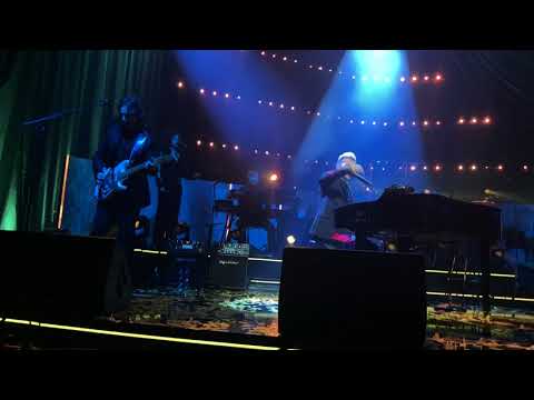 Gary Barlow - Dare, Girls Musical, GBSOLO, Perth  19.4.18