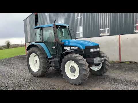 FORD NEW HOLLAND 8260 4WD TRACTOR - Image 2