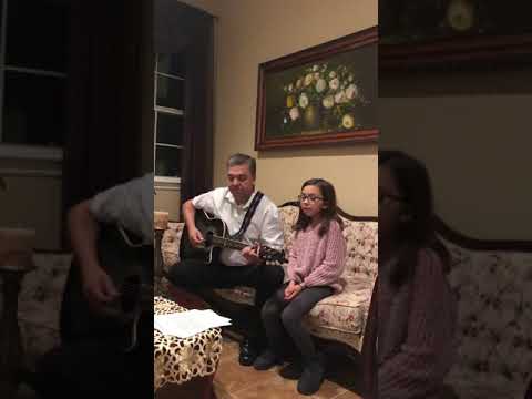 Sophie cantando “Saliendo Del Pretorio”. Canto Completo.