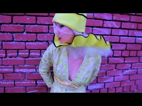 Rykarda Parasol - Cloak Of Comedy [Official Music Video]