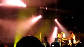 MUTEMATH "Equals" (clip) Live [HD]