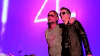 Frontload / On Tour With Mando Diao