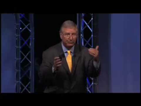 Tom Peters: business should be energetic and passionate.