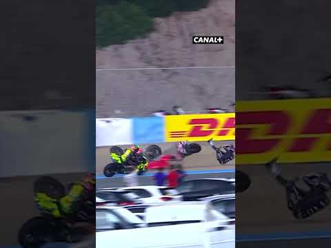 GROS CRASH 💥 #SpanishGP #MotoGP