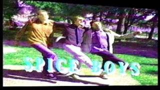 ZMELKOOW - GRAVITACIJA