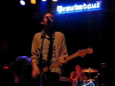 Mezzanine Owls - Lightbulb @ The Troubadour 8/7/07