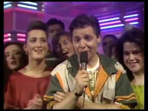 MC Tunes vs 808 state-- Top of The Pops